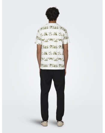 CAMISETA M/C RAYA ANCHA CON HOJAS 22028174 ONSNEWIASON LIFE REG AOP STRIPE SS TEE
