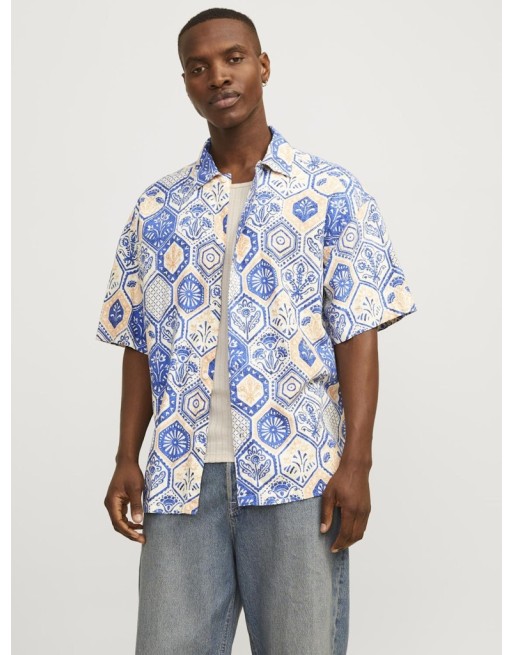 CAMISA M/C WIDE FIT ESTAMPADA 12255221 JORNOTO LINEN AOP SHIRT SS LN