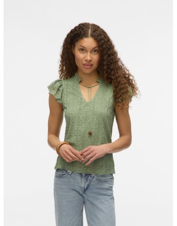 BLUSA M/C CALADA DETALLE VOLANTE EN LA MANGA 10325035 VMMAYA SS STRING TOP JRS VO