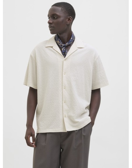 CAMISA M/C PUNTO DETALLE BORDADO 12286175 JPRBLALEO JACQUARD RESORT S/S SHIRT