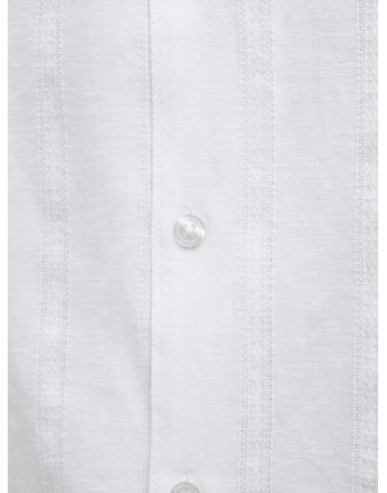 CAMISA M/C ALGODÓN DETALLE RAYAS BORDADAS 12276818 JPRCCMONTANA DOBBY RESORT S/S SHIRT SN
