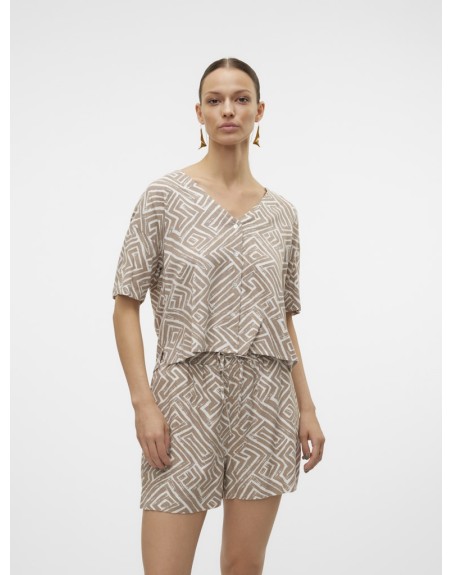 BLUSA ANCHITA BOTONES DELANTEROS 10279696 VMMYMILO 2/4 V-NECK SHIRT WVN NOOS