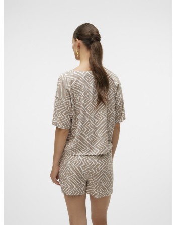BLUSA ANCHITA BOTONES DELANTEROS 10279696 VMMYMILO 2/4 V-NECK SHIRT WVN NOOS