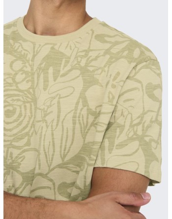 CAMISETA M/C ESTAMPADA 22034323 ONSPERRY FLOWER LIFE AOP REG SS TEE